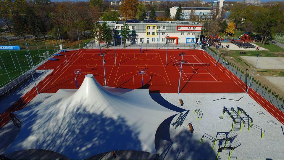 Youth Centre Plovdiv Extérieur photo